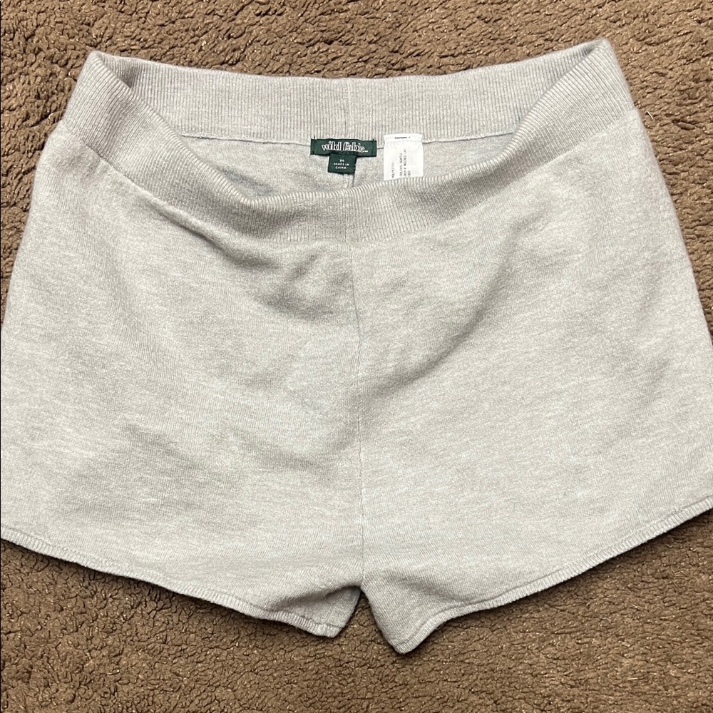 Wild Fable Light Gray Women's Athletic Shorts